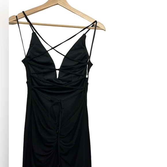 Nina Canacci Plunge V-Neck Crisscross Back Prom Evening Gown Black Size 4 - Picture 7 of 15